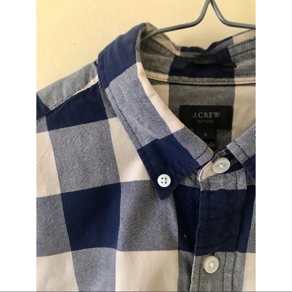 Shirt - Picture 2 of 2